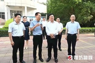 文班：已有球员发信息跟我讨论在圣城组队 但我只想做球员该做的